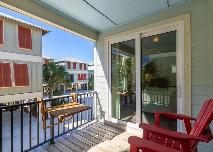 Bottlenose House Apartment