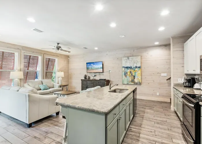 Apartment Bottlenose House